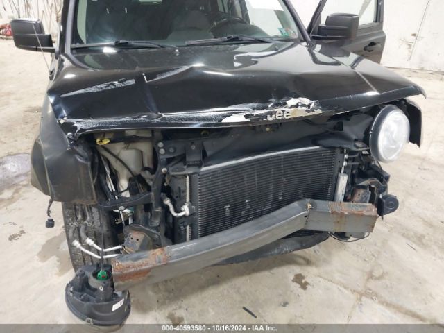 1C4NJRFB3ED846039 Jeep Patriot Latitude