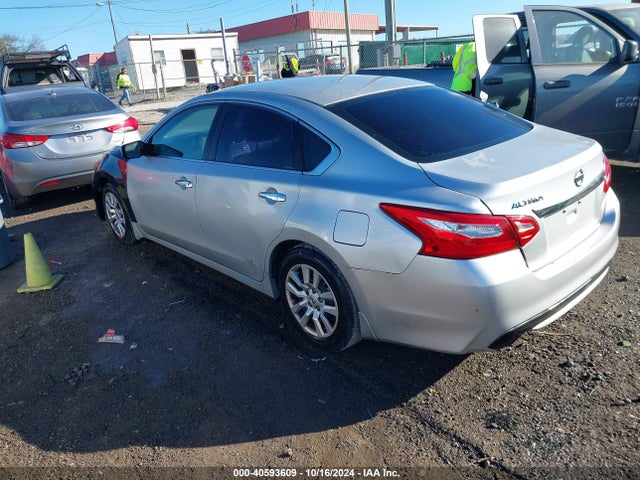 Nissan Altima 2.5 S 2016 1N4AL3AP0GN386690 Image 3