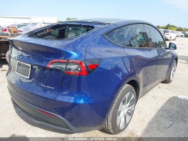 2023 TESLA MODEL Y 7SAYGDEE4PF806190 Photo 3