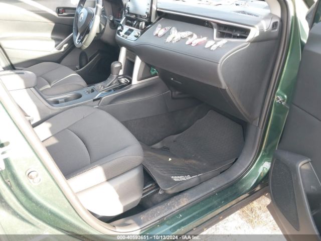 7MUCAAAG8NV005694 Toyota Corolla Cross Le