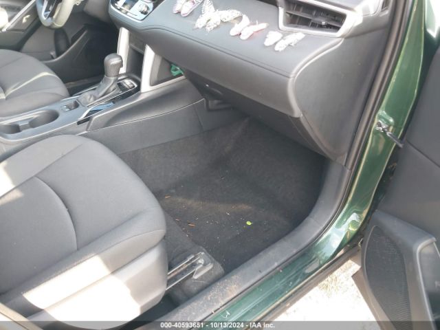 7MUCAAAG8NV005694 Toyota Corolla Cross Le