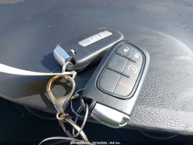 1C4PJLLB2MD114834 Jeep Cherokee Latitude Plus Fwd