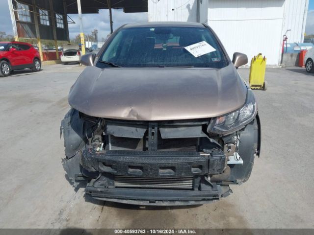 3GNCJNSB3JL301668 Chevrolet TRAX LS