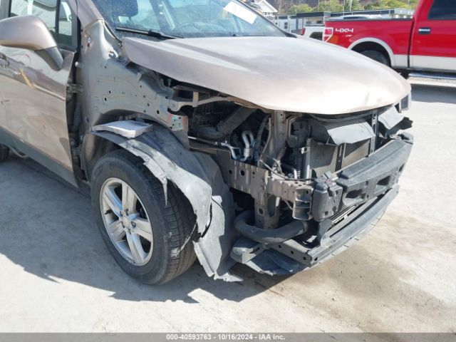 3GNCJNSB3JL301668 Chevrolet TRAX LS