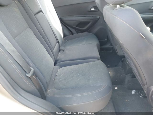 3GNCJNSB3JL301668 Chevrolet TRAX LS