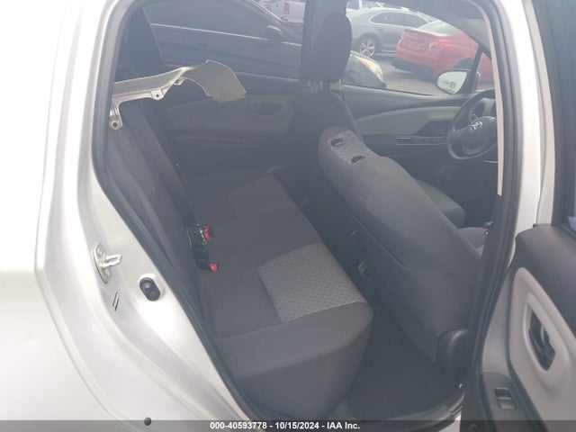 VNKKTUD39FA032399 Toyota YARIS L