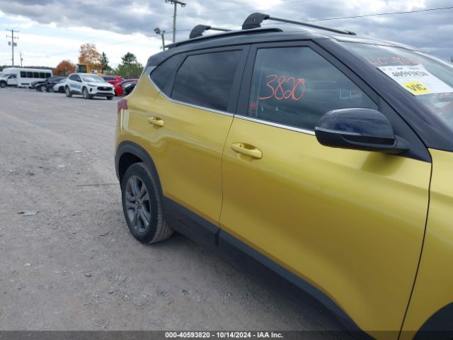KNDEU2AA8M7124558 KIA SELTOS S