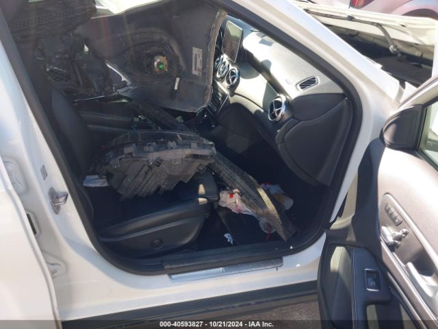 WDCTG4GB6KU016023 Mercedes-Benz Gla 250 4matic