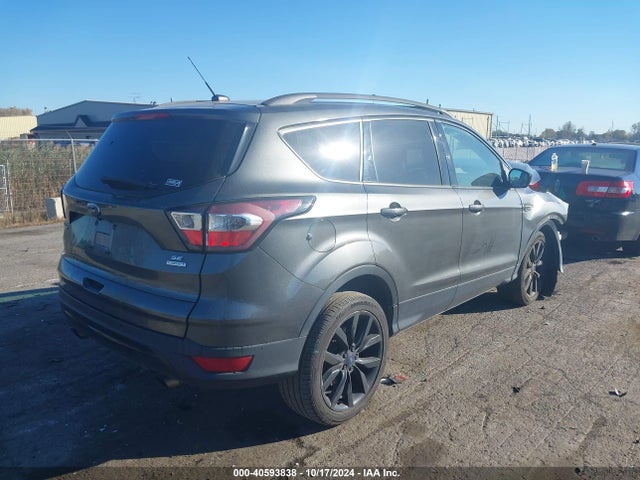 Ford ESCAPE SE 2017 1FMCU0GD1HUB99487 Image 4