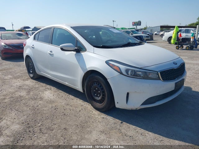 KIA FORTE LX 2017 3KPFL4A70HE077197 Image 6