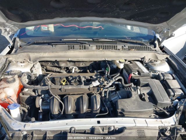 3FA6P0H76JR196976 Ford FUSION SE