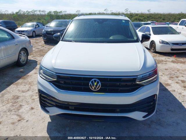 3VVCB7AX9NM040921 Volkswagen Tiguan 2.0t Se R-line Black