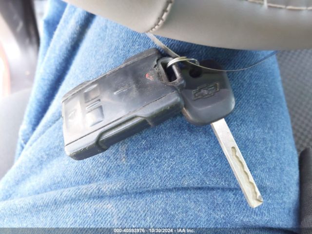 3GCUKREC9JG645133 Chevrolet Silverado 1500 2lt