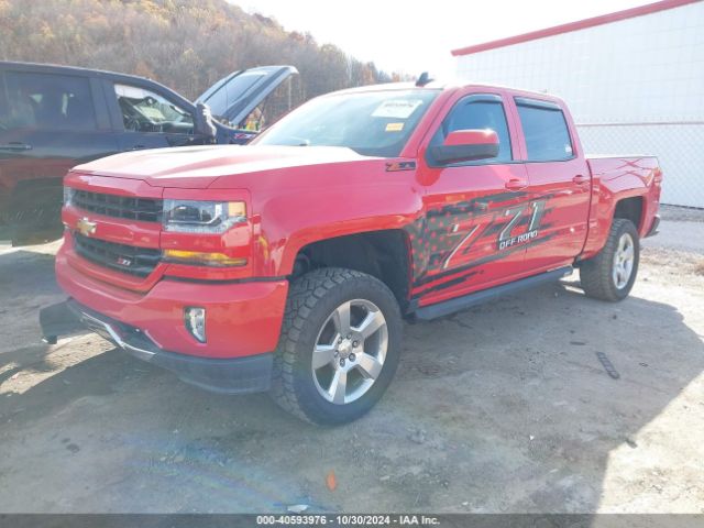 3GCUKREC9JG645133 Chevrolet Silverado 1500 2lt