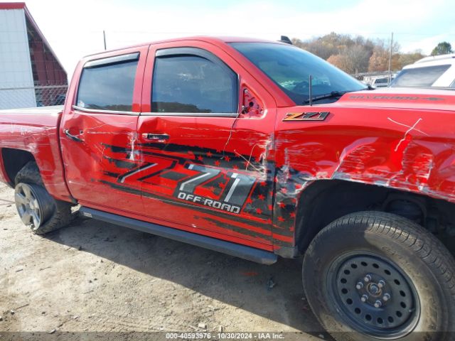 3GCUKREC9JG645133 Chevrolet Silverado 1500 2lt