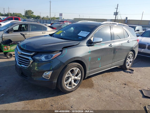 Chevrolet Equinox Premier 2018 2GNAXMEV8J6323031 Image 2