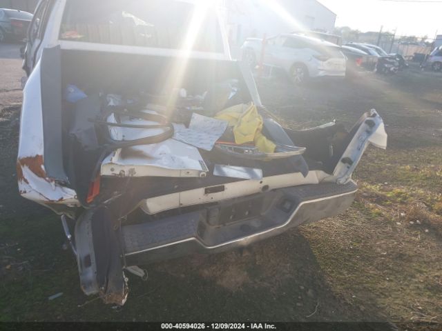 3C6RR6KT9JG252308 RAM 1500 Tradesman  4x2 5'7 Box