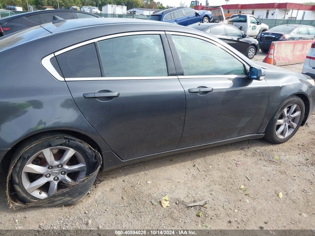 40594028 :رقم المزاد ، 19UUA8F54DA004392 vin ، 2013 Acura Tl 3.5 مزاد بيع