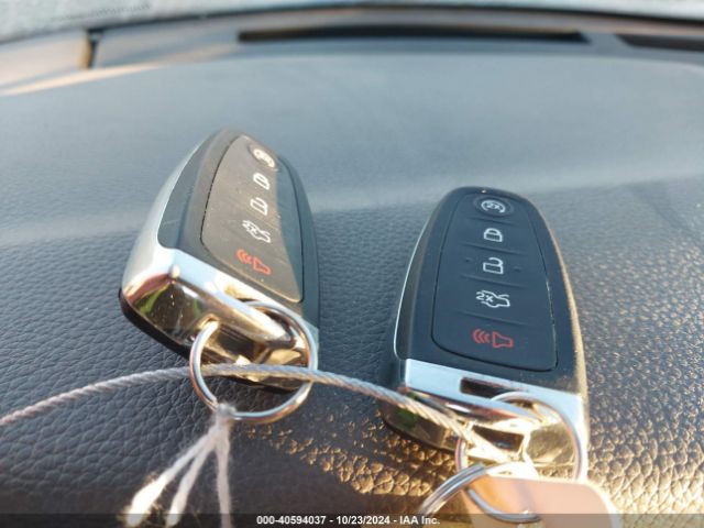 5LMJJ3JT5HEL00362 Lincoln Navigator L Select