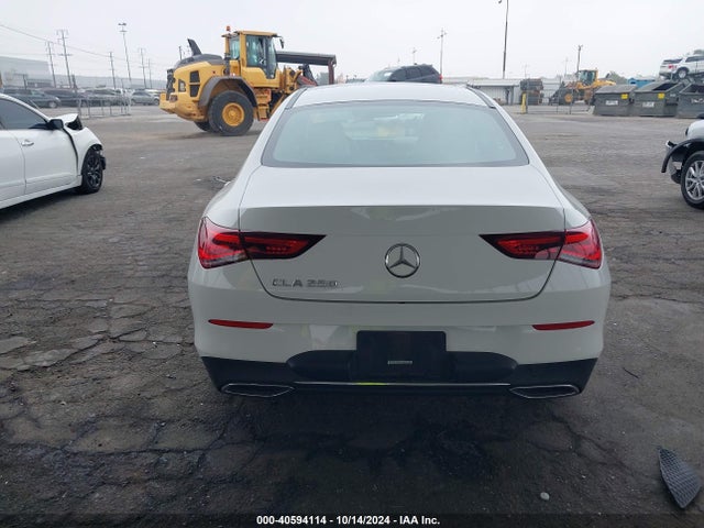 WDD5J4GB1LN037878 Mercedes-Benz CLA 250