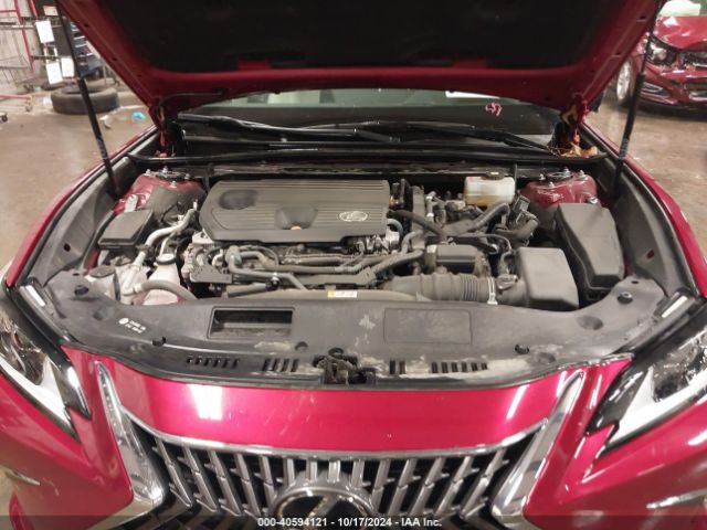 58ADA1C16PU027171 Lexus ES 300H