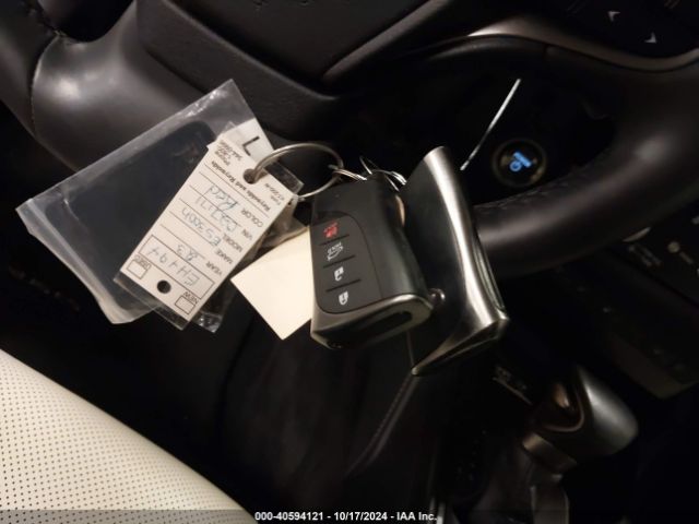 58ADA1C16PU027171 Lexus ES 300H