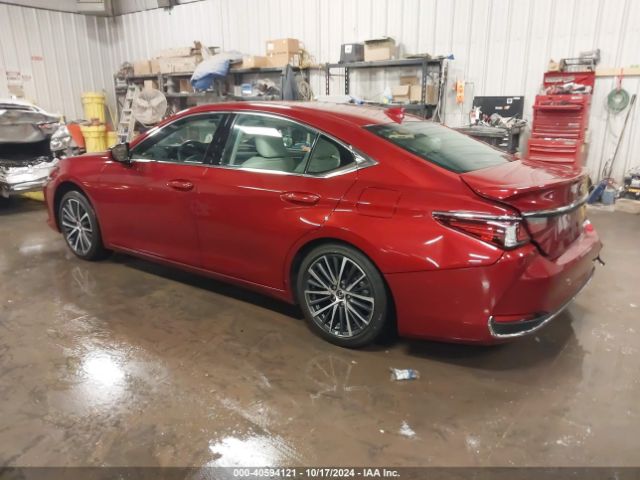 58ADA1C16PU027171 Lexus ES 300H