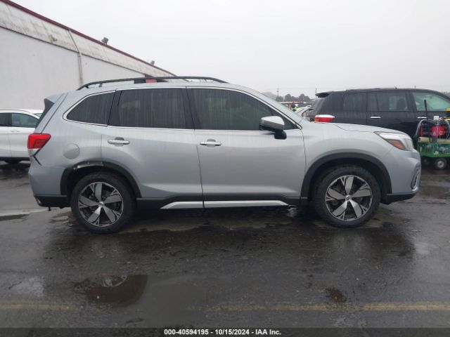 JF2SKAWC2KH487587 Subaru Forester Touring