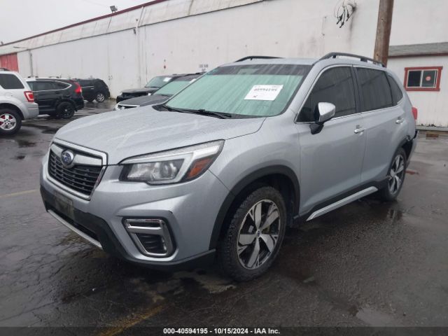 JF2SKAWC2KH487587 Subaru Forester Touring