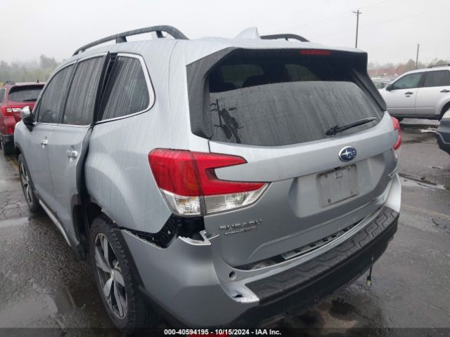 JF2SKAWC2KH487587 Subaru Forester Touring