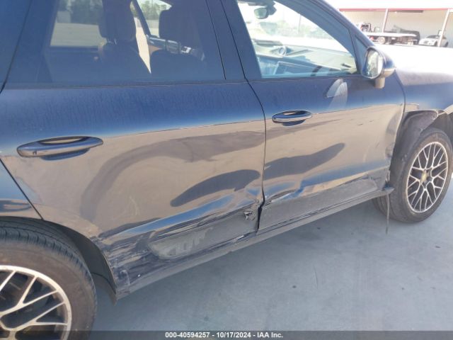 WP1AA2A52JLB18878 Porsche Macan Sport Edition