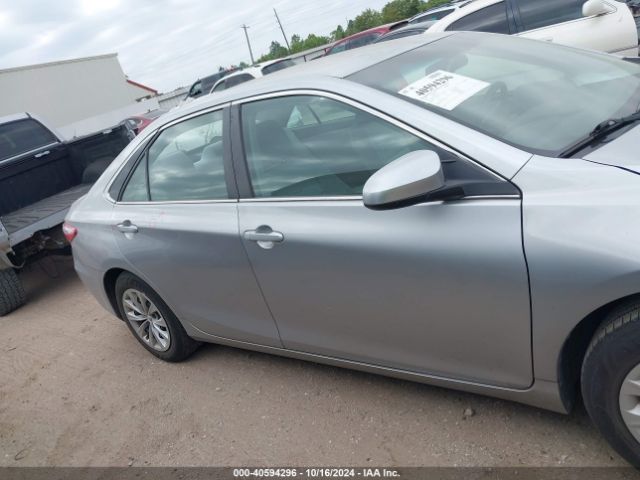 4T1BF1FK0HU414613 Toyota CAMRY LE