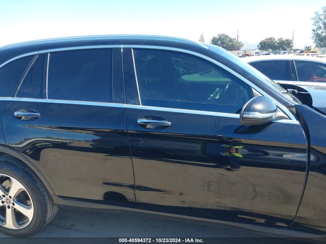 WDC0G4KB3KV122899 Mercedes-Benz Glc 300 4matic