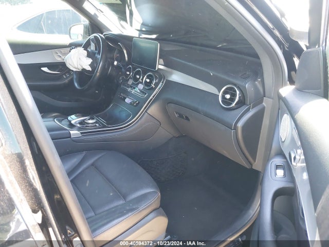 WDC0G4KB3KV122899 Mercedes-Benz Glc 300 4matic