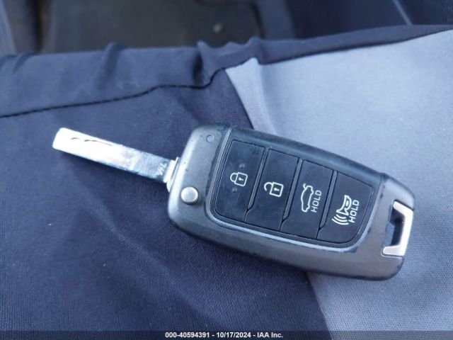 3KPC24A33JE017407 Hyundai ACCENT SE