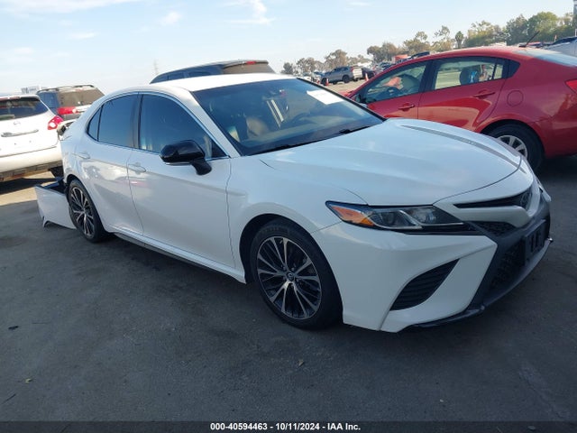 2019 4T1B11HK9KU281014 main image
