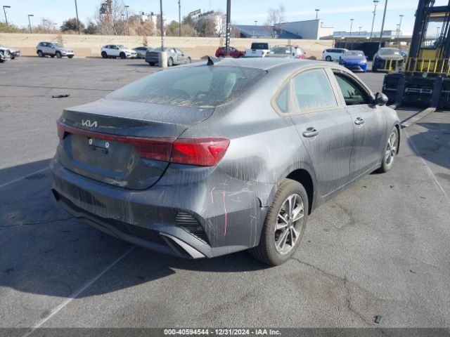 3KPF24AD0RE721548 KIA Forte Lxs