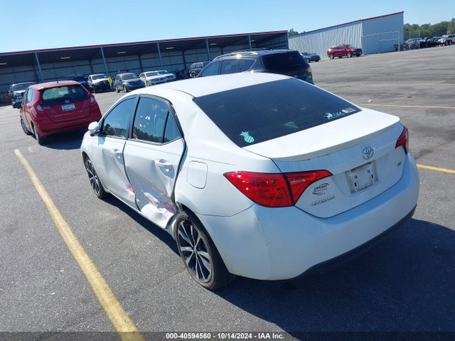 Toyota COROLLA SE 2017 2T1BURHE0HC886324 Image 3