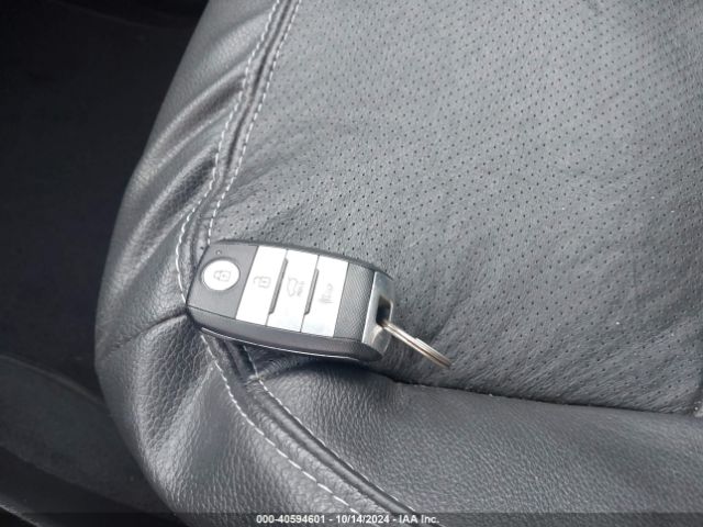 5XYKUDA74FG617727 KIA Sorento Ex V6
