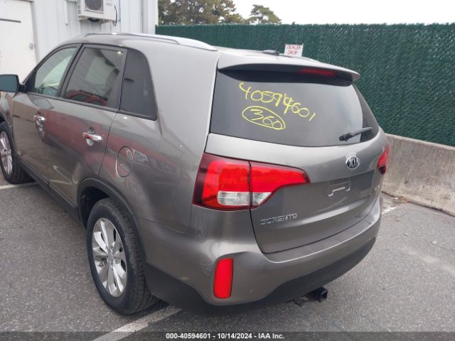 5XYKUDA74FG617727 KIA Sorento Ex V6