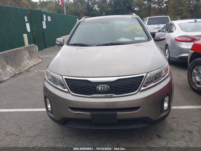 5XYKUDA74FG617727 KIA Sorento Ex V6