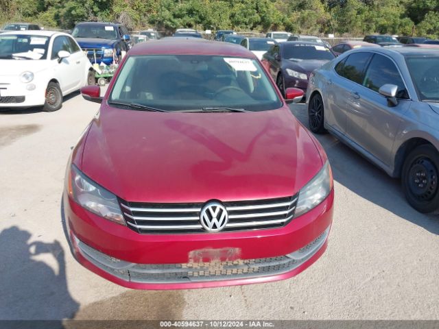 1VWAT7A34FC027526 Volkswagen Passat 1.8t Wolfsburg Edition