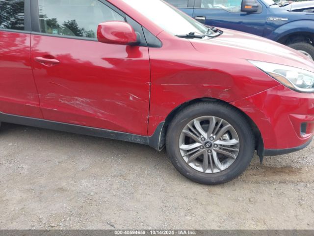 KM8JT3AFXFU022732 Hyundai TUCSON GLS