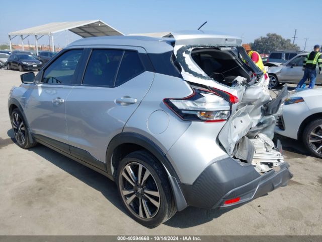 3N1CP5CU1KL564592 Nissan KICKS SV