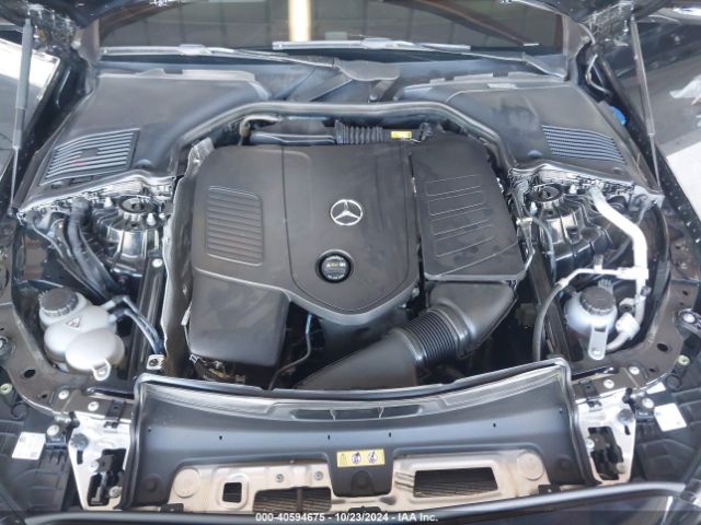 W1KAF4GB9NR010830 Mercedes-Benz C 300 Sedan