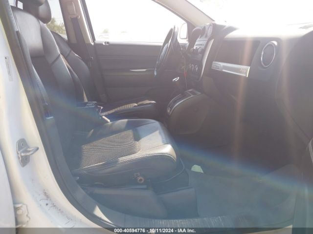 1C4NJDEB9ED659635 Jeep Compass Latitude