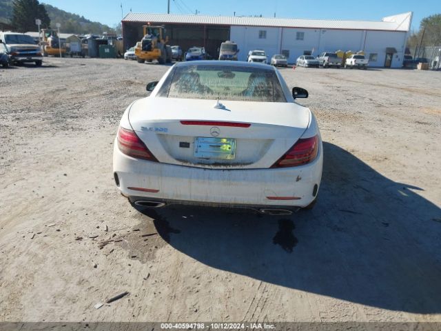 W1KPK3JA3LF171589 Mercedes-Benz Slc 300