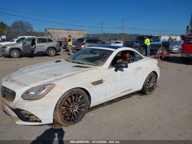 W1KPK3JA3LF171589 Mercedes-Benz Slc 300