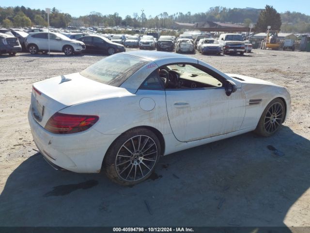 W1KPK3JA3LF171589 Mercedes-Benz Slc 300