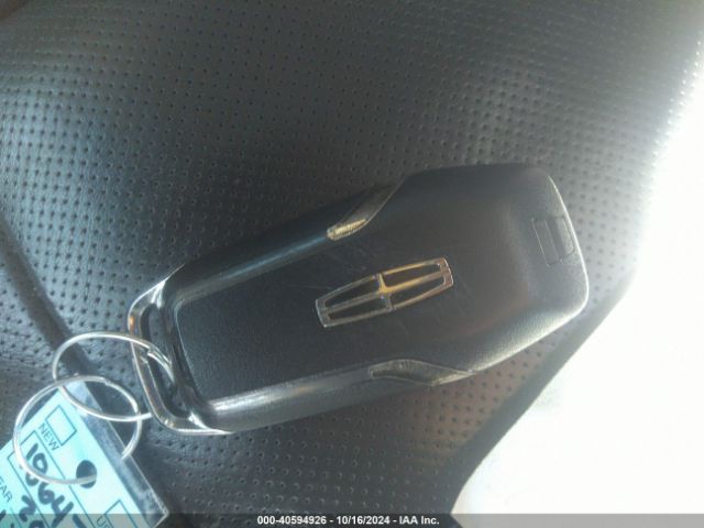 3LN6L2GK2ER827943 Lincoln MKZ